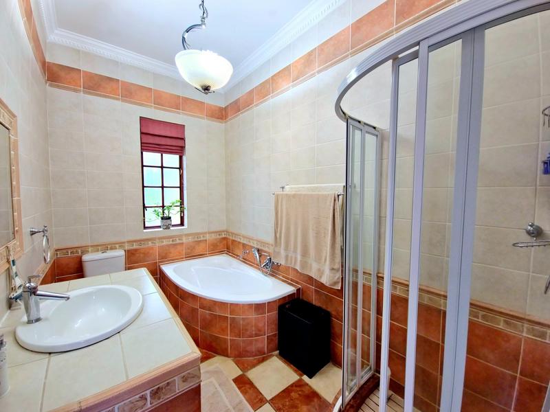 4 Bedroom Property for Sale in Hartbeespoort Rural North West